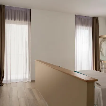 Delle Nazioni Hotell 3*