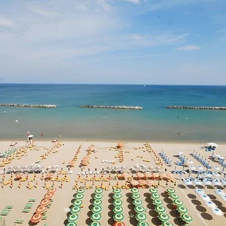 Delle Nazioni Hotell